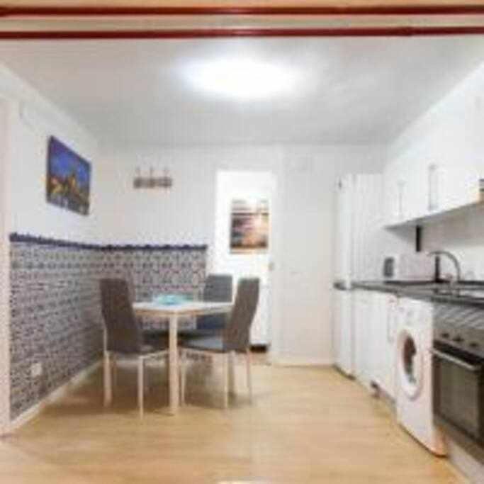Apartamento Sotano En Gran Via Мадрид Екстер'єр фото