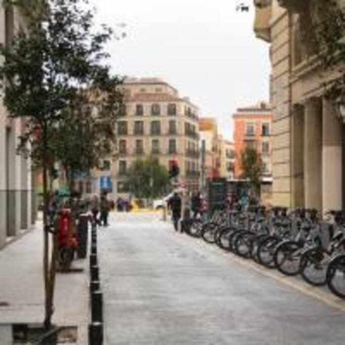 Apartamento Sotano En Gran Via Мадрид Екстер'єр фото