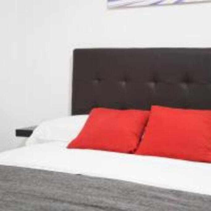 Apartamento Sotano En Gran Via Мадрид Екстер'єр фото